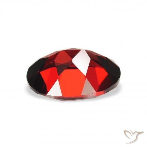 Granato Almandino Rosso Sangue Profondo naturale da 2.35 ct, Ovale, VVS-VS