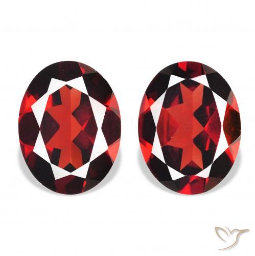 3.98ctw Naturale Rosso Sangue Profondo Granato Almandino, Ovale, VVS-VS