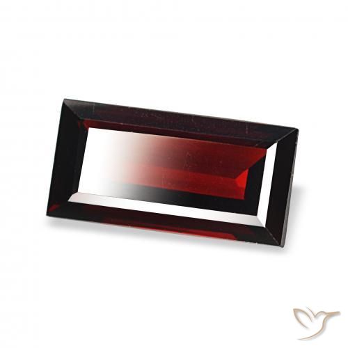 Granato Almandino Rosso scuro naturale da 1.92 ct, Taglio a baguette, VS