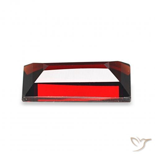 Granato Almandino Rosso scuro naturale da 1.92 ct, Taglio a baguette, VS