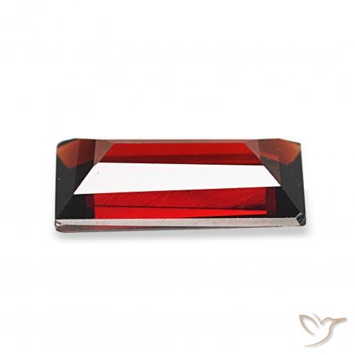 Granato Almandino Rosso scuro naturale da 1.69 ct, Taglio a baguette, VS