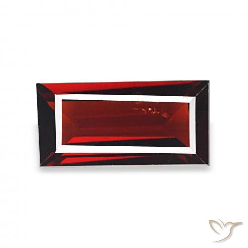 1.54ct Rosso Sangue Profondo Granato Almandino, Taglio a baguette, VS