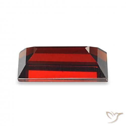 Granato Almandino Rosso scuro naturale da 2.14 ct, Taglio a baguette, VVS