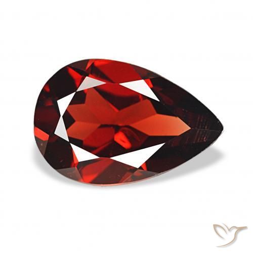 Granato Almandino Rosso scuro naturale da 3.30 ct, Forma a pera, VS