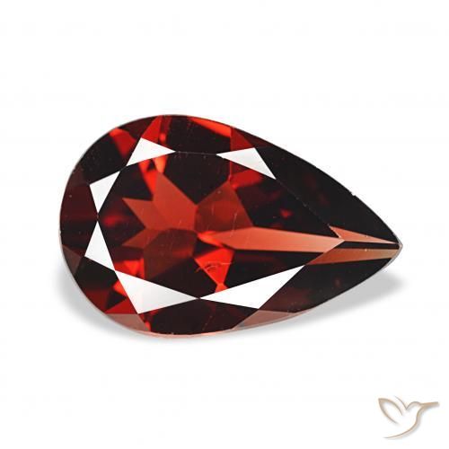 Granato Almandino Rosso scuro naturale da 2.80 ct, Forma a pera, VS