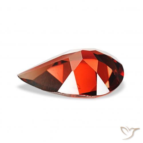 Granato Almandino Rosso scuro naturale da 2.80 ct, Forma a pera, VS