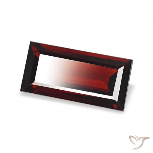 Granato Almandino Rosso Sangue Profondo naturale da 1.56 ct, Taglio a baguette, VVS