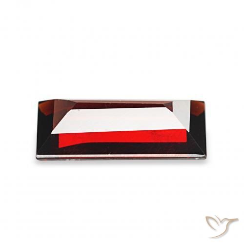 Granato Almandino Rosso Sangue Profondo naturale da 1.56 ct, Taglio a baguette, VVS