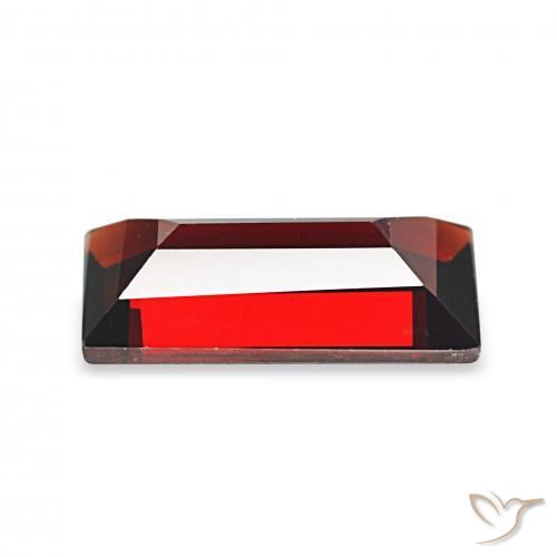 Granato Almandino Rosso scuro naturale da 1.82 ct, Taglio a baguette, VVS-VS