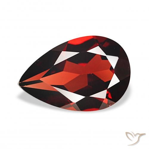 Granato Almandino Rosso Sangue Profondo naturale da 3.20 ct, Forma a pera, VVS-VS