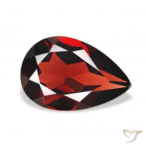 Granato Almandino Rosso Sangue Profondo naturale da 3.20 ct, Forma a pera, VVS-VS