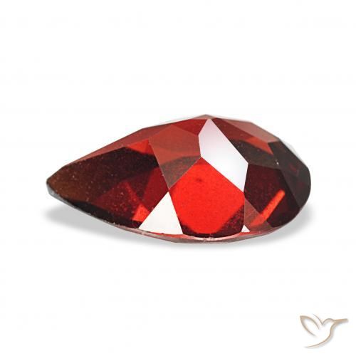 Granato Almandino Rosso Sangue Profondo naturale da 3.25 ct, Forma a pera, VS