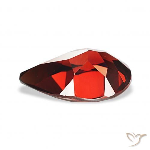 Granato Almandino Rosso scuro naturale da 3.38 ct, Forma a pera, VVS