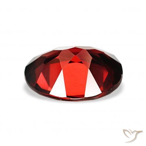 Granato Almandino Rosso scuro naturale da 3.78 ct, Ovale, VVS