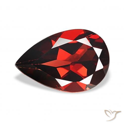 Granato Almandino Rosso Sangue Profondo naturale da 3.33 ct, Forma a pera, VS