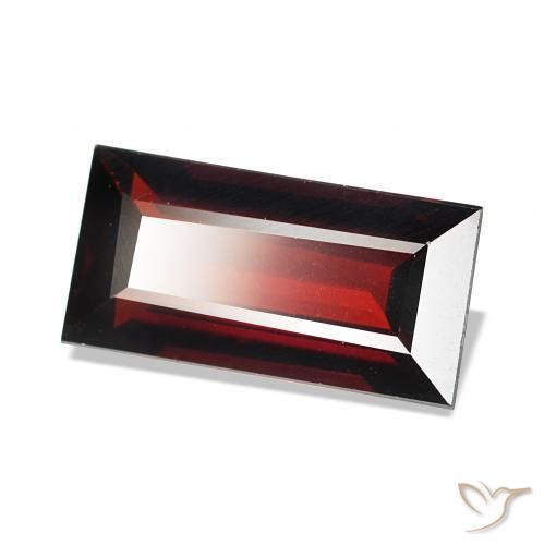 Granato Almandino Rosso scuro naturale da 1.82 ct, Taglio a baguette, VVS