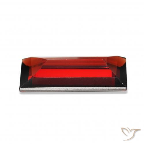 Granato Almandino Rosso scuro naturale da 1.59 ct, Taglio a baguette, VVS