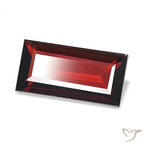 Granato Almandino Rosso scuro naturale da 1.67 ct, Taglio a baguette, VVS