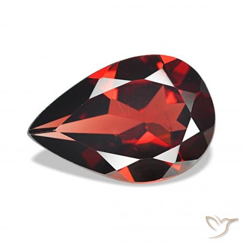 Granato Almandino Rosso Sangue Profondo naturale da 2.83 ct, Forma a pera, VS