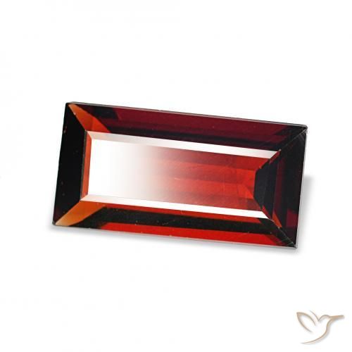 Granato Almandino Rosso scuro naturale da 1.53 ct, Taglio a baguette, VVS-VS