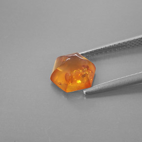 Ambra naturale arancione da 0,83 ct, trasparente, trasparente/traslucido