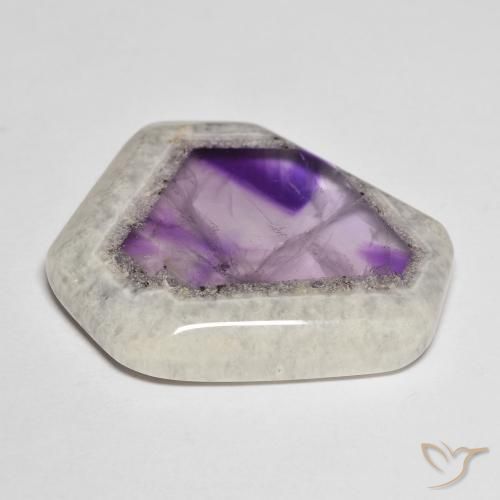 Fetta di geode di ametista multicolore naturale da 28,89 ct, forma fantasia, trasparente