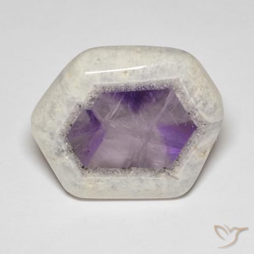 Fetta di geode di ametista naturale multicolore da 33,06 ct, forma fantasia, trasparente