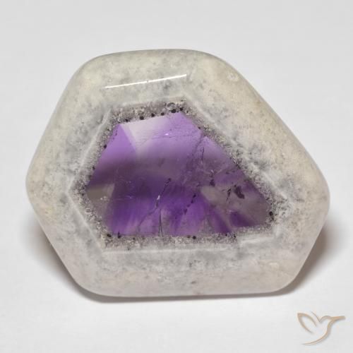 Fetta di geode di ametista naturale multicolore da 29,35 ct, forma fantasia, trasparente
