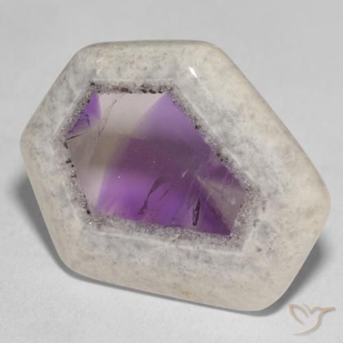 Fetta di geode di ametista Multicolore naturale da 29.19 ct, Taglio a fantasia, Trasparente