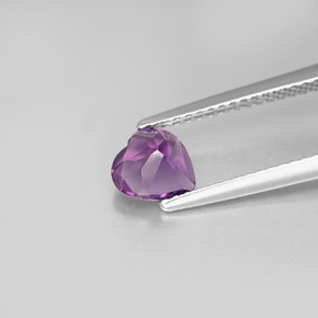 Ametista naturale viola da 0,72 ct, a forma di cuore, VS