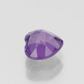 Ametista Viola naturale da 0.59 ct, A forma di cuore, VVS