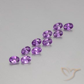 Gemme di Ametista Viola tendente al rosa naturale da 4.07 ct, Ovale, VVS-VS