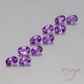 Gemme di Ametista Viola violaceo medio naturale da 4.00 ct, Ovale, VVS-VS