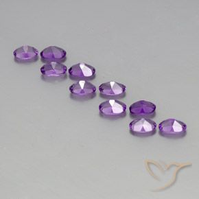 Gemme di Ametista Viola violaceo medio-scuro naturale da 4.08 ct, Taglio ovale, VVS-VS