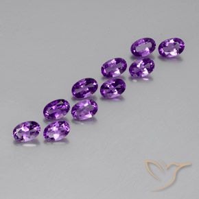 Gemme di Ametista Viola violaceo medio-scuro naturale da 4.12 ct, Ovale, VVS-VS