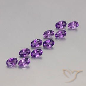 Gemme di Ametista Viola violaceo medio-scuro naturale da 4.12 ct, Ovale, VVS-VS