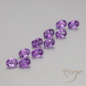 Gemme di Ametista Viola violaceo medio-scuro naturale da 3.97 ct, Ovale, VVS-VS