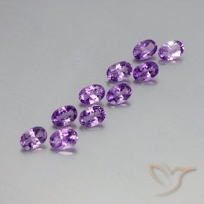 Gemme di Ametista Viola violaceo intenso naturale da 3.81 ct, Ovale, VVS-VS