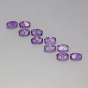 Gemme di Ametista Viola violaceo medio-scuro naturale da 3.95 ct, Taglio ovale, VVS-VS
