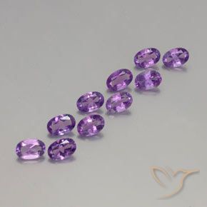 Gemme di Ametista Viola tendente al rosa naturale da 4.05 ct, Ovale, VVS-VS