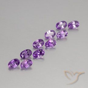 Gemme di Ametista Viola violaceo medio naturale da 4.12 ct, Ovale, VVS-VS