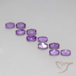 Gemme di Ametista Viola violaceo medio-scuro naturale da 3.62 ct, Ovale, VVS-VS