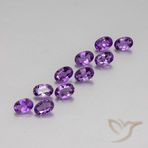 Gemme di Ametista Viola violaceo intenso naturale da 4.02 ct, Ovale, VVS-VS