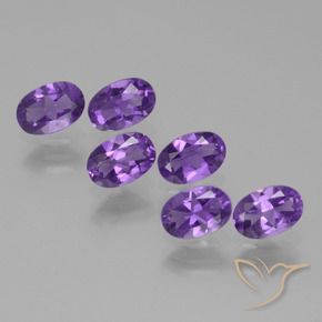 Gemme di Ametista Viola medio naturale da 2.60 ct, Ovale, VVS-VS