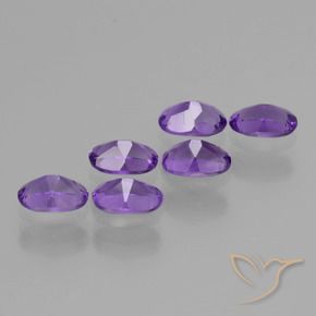 Gemme di Ametista Viola medio naturale da 2.60 ct, Ovale, VVS-VS