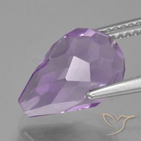 Ametista Viola medio naturale da 4.95 ct, Taglio briolette, VS