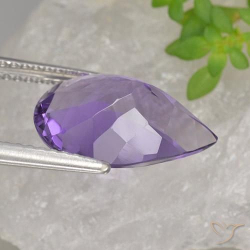 Ametista Viola medio naturale da 3.89 ct, Forma a pera, VVS