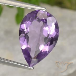 Ametista Viola medio naturale da 4.23 ct, Forma a pera, VVS