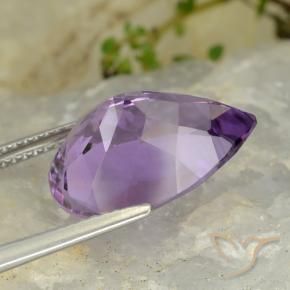 Ametista Viola medio naturale da 7.03 ct, Forma a pera, VVS-VS