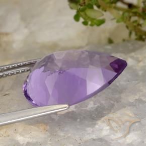 Ametista violaceo naturale da 6.77 ct, Forma a pera, VS
